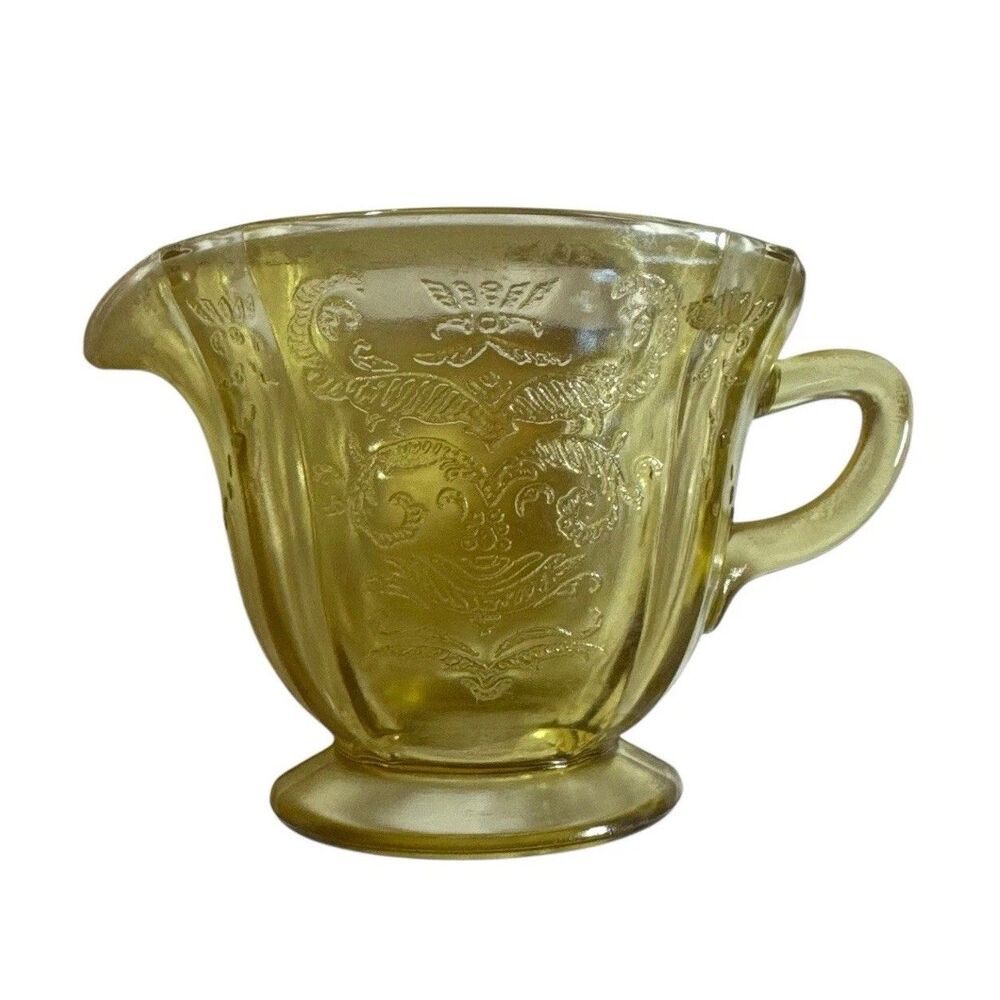 Madrid Federal Glass Yellow Depression‎ 3-1/4" Footed Creamer Vintage 1930's